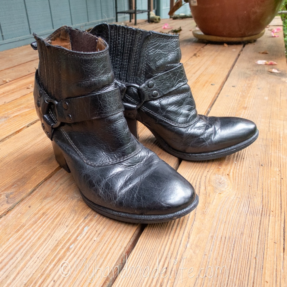 B.O.C. Born concept black leather ankle boots
